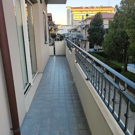 La Casa Di Lilla Apartman